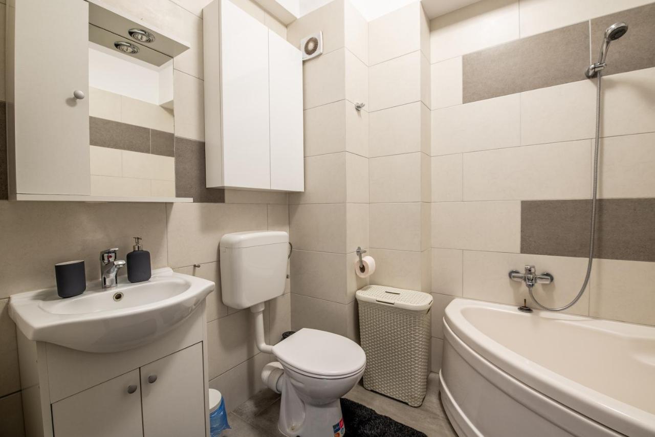 Appartement Militari M6 Roşu